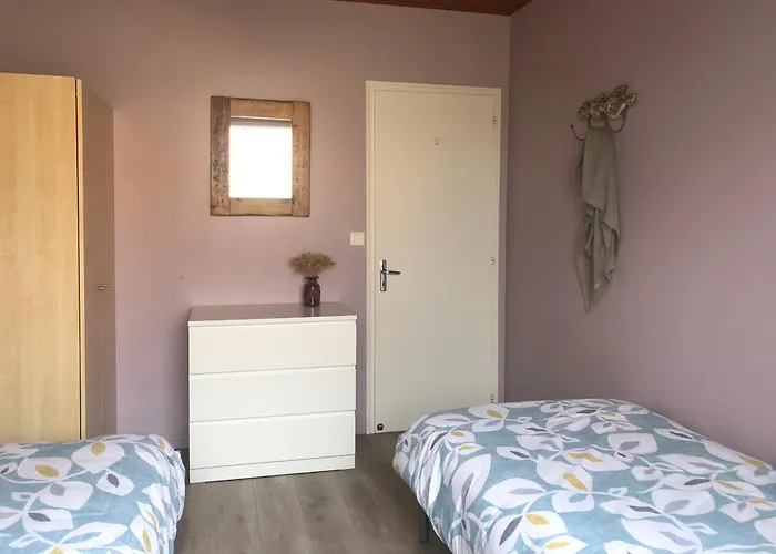 3 Bedroom Les Sables D'olonne House