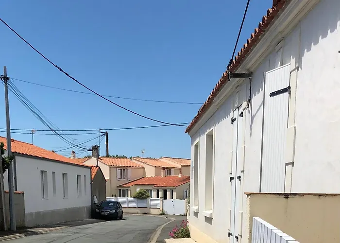 3 Bedroom Les Sables D'olonne House Nyaraló Olonne-sur-Mer